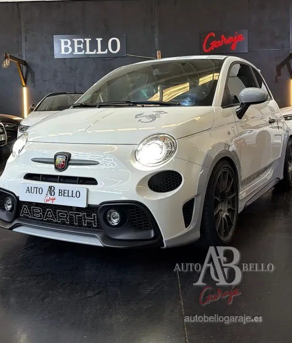 Abarth 695 2019