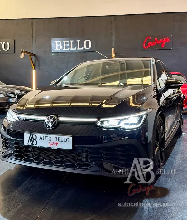 Volkswagen Golf 2023