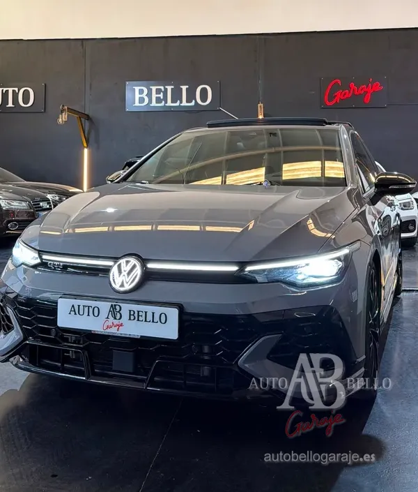 Volkswagen Golf 2024