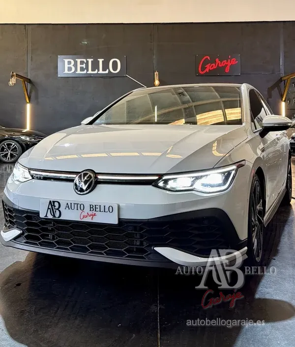 Volkswagen Golf 2021